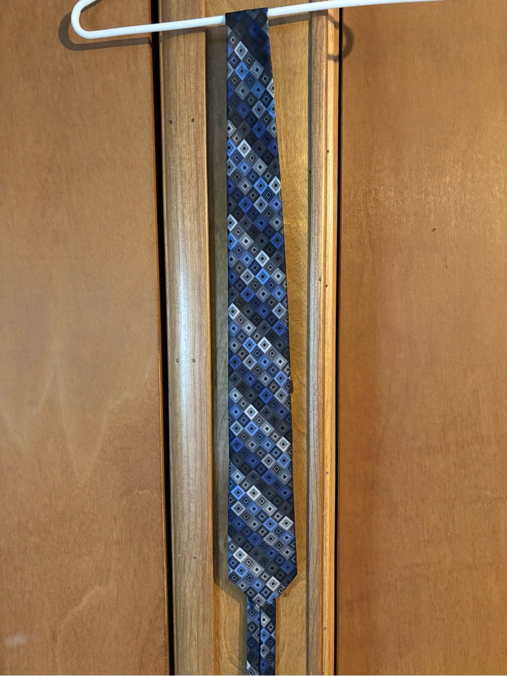 Men's Calvin Klein Blue Geometric Silk Tie - Classic Pattern